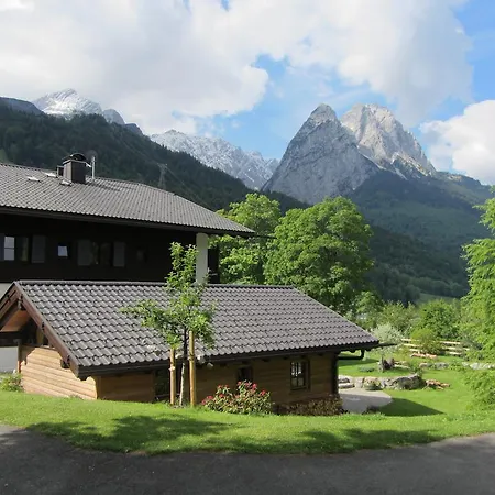 فيرينهاوس هيمهوف شقة جارمش بارتنكيرشن